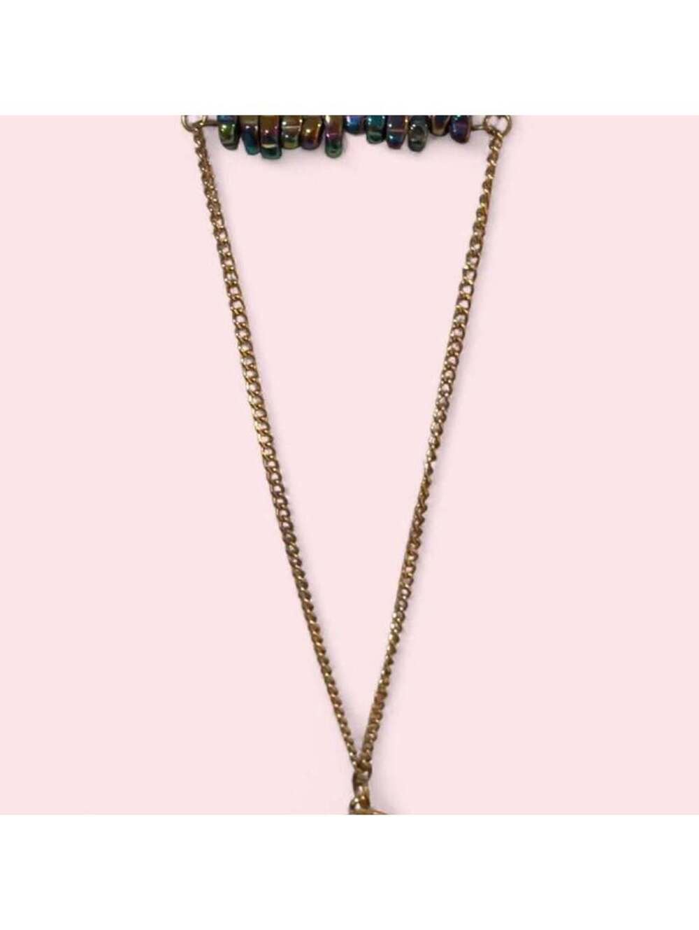 Gold-Toned Layered Necklace with Iridescent Beads and Pendant